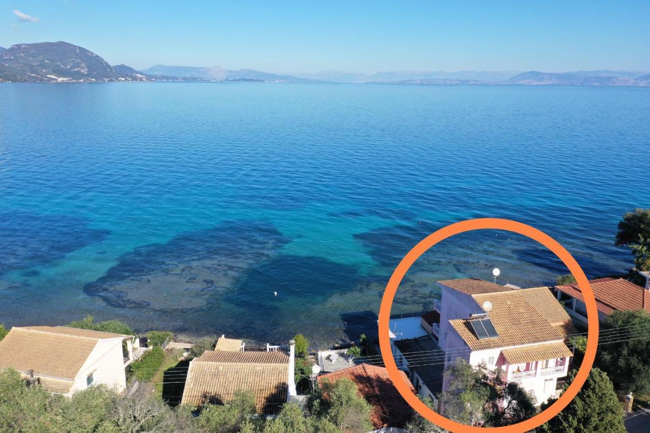 Seafront Villa Ourania Mesongí Exteriör bild